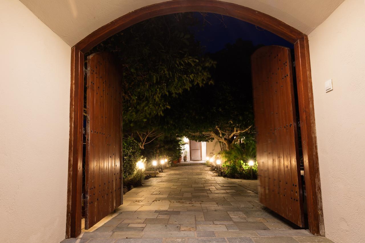 Aquaria Villa Karterados  Ngoại thất bức ảnh