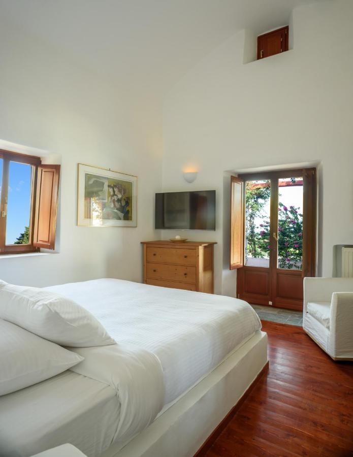 Aquaria Villa Karterados  Ngoại thất bức ảnh